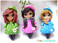 Mărțișor | Broșă Fetiță cochetă - Tinna Handmade