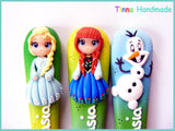 Set 3 tacâmuri personalizate Frozen/Regatul de gheață - fond galben/verde/albastru - Tinna Handmade