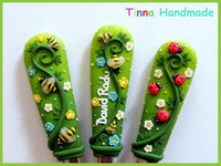 Set tacâmuri personalizate "Albinuțele cu gărgărițele" - Tinna Handmade