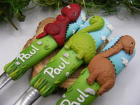 Set 3 tacâmuri personalizate "Dinozauri"