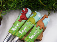 Set 3 tacâmuri personalizate "Dinozauri"