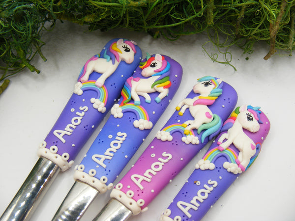 Set tacâmuri personalizate Unicorn | variantă curcubeu - Tinna Handmade